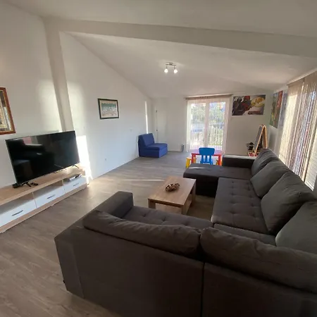 Apartament Miroslava - With Pool *
