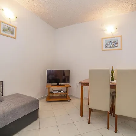 Apartament Miroslava - With Pool Trogir