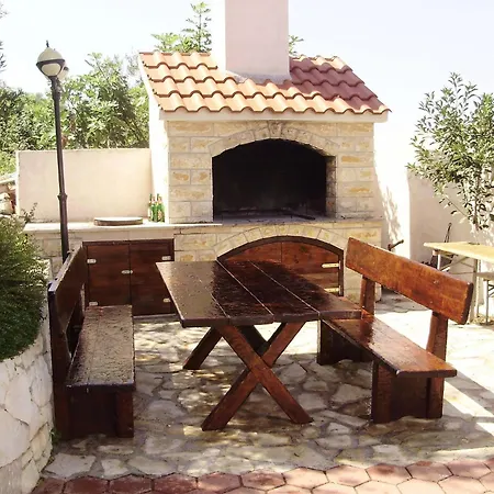 Miroslava - With Pool Apartament Trogir